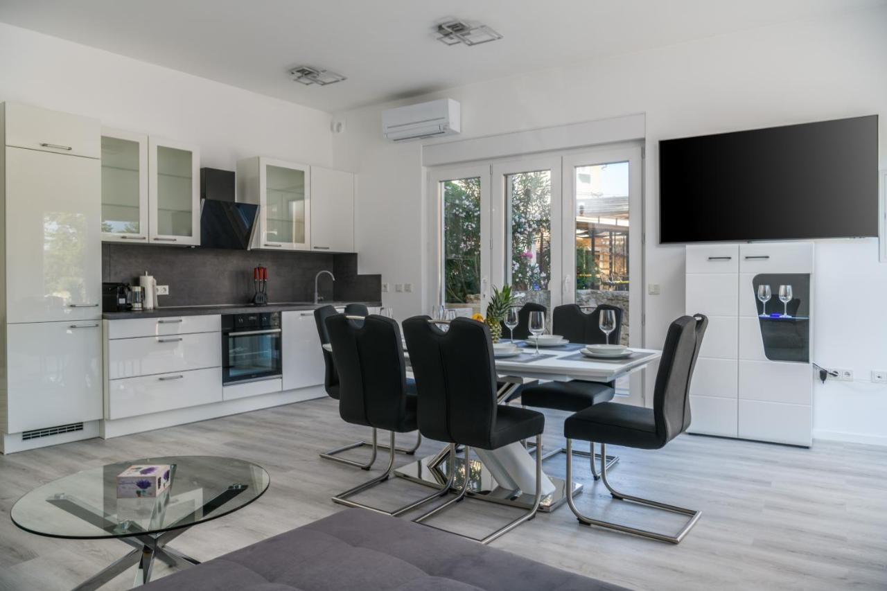 Ma Premantura Luxury Apartments Ferienwohnung Unterkunft - Premantura Pula Istria Bagian luar foto